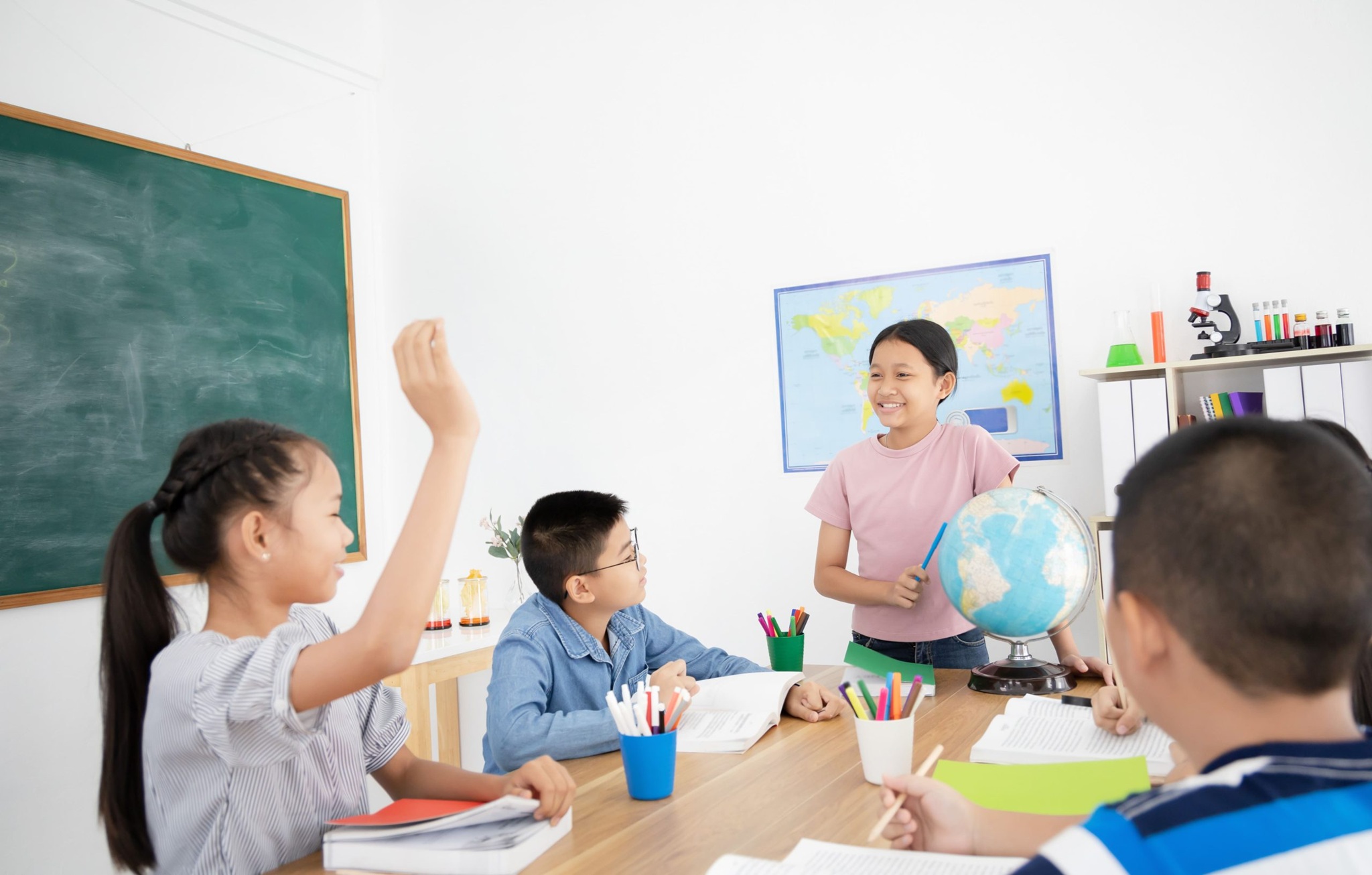 How International Schools in Mumbai Help Students Build Leadership Skills
